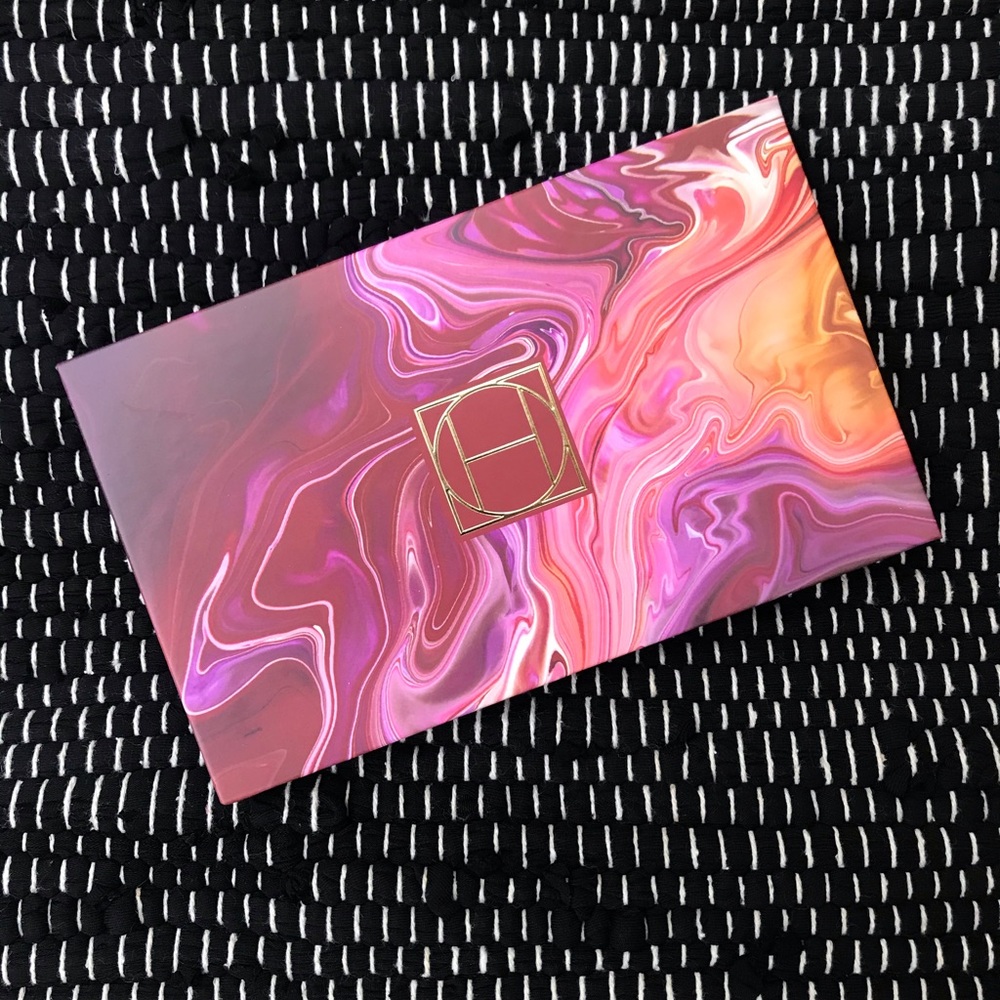 Eyeshadow palette
